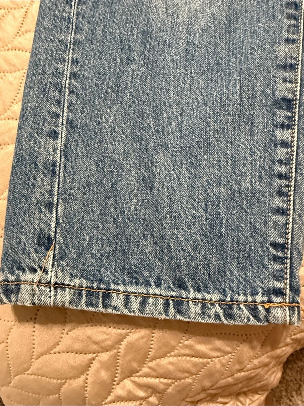 ZARA MEDIUM RISE JEANS ANKLE
